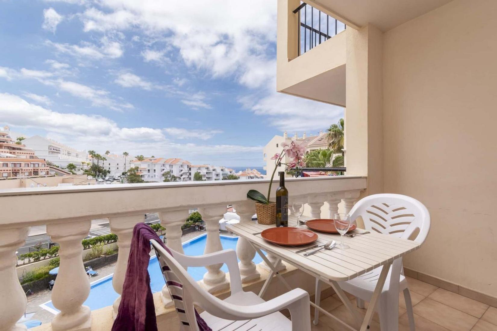 Castle Harbour 6 Apartment Los Cristianos  Exterior photo