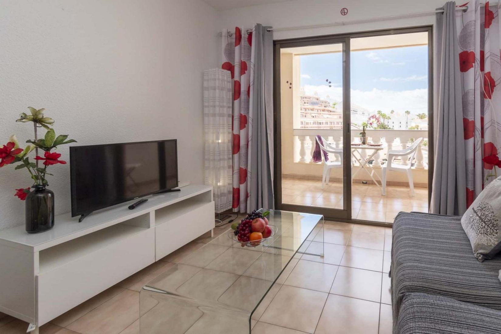 Castle Harbour 6 Apartment Los Cristianos  Exterior photo